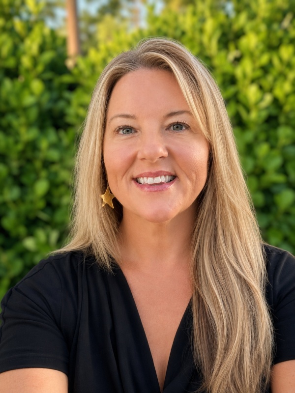 Dr. Colleen Cornwall